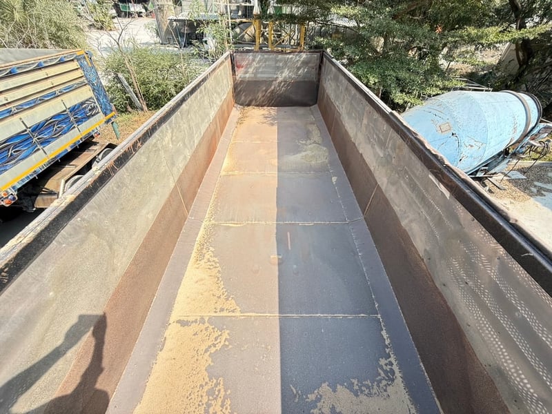 ขายด่วน หางเซมิดั้มพ์ อู่ ST ยาว 7.20 เมตร ปี 2561