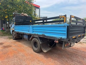 isuzu 130 แรง ยาว 5 เมตร ปี 2544 isuzu 130 แรง ยาว 5 เมตร ปี 2544