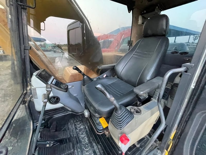 SK200-8YN12 เครื่อง-ปั๊มดี  ระบบดีมากไวเร็วแรง