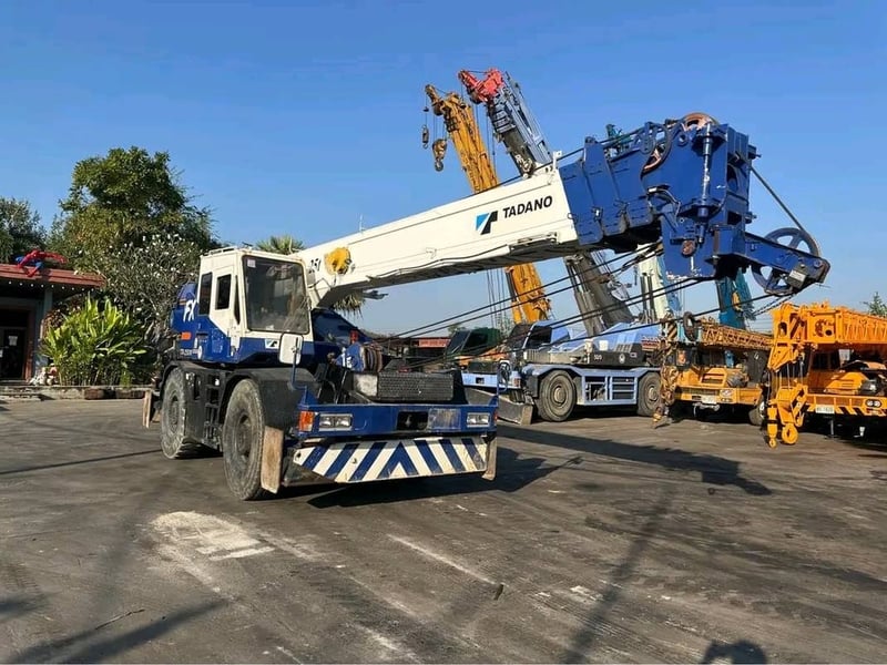 M4 ปี 1987 เครน25ตัน M4 ปี 1987 เครน25ตัน