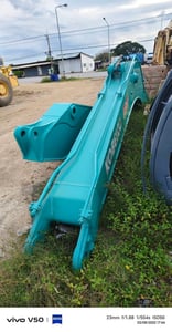 ขายบูมอาร์ม SK200-8 KOBELCO สภาพสวยๆ 