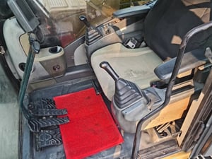  CAT320D FAL08100  เล่มทะเบียน 