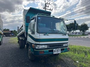 HINO เครื่อง.H07C (210 )  6 ล้อดั้มพ์หินทราย