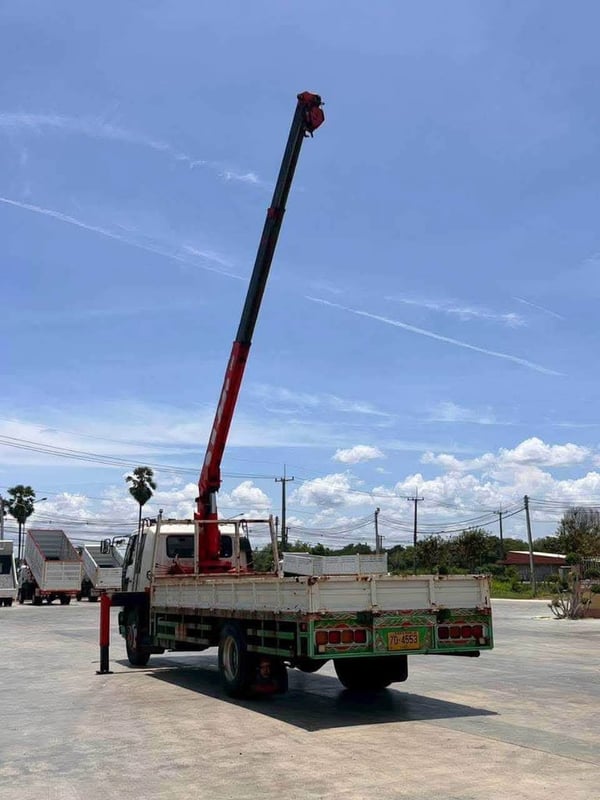 HINO FF1J 210 แรงสนใจ 088-9799578  ติดเครน  5 ตัน