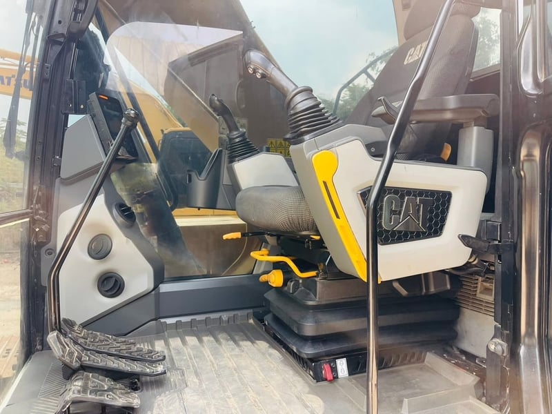 CAT320D เน็กเจน 6 สุป มือเดียวป้ายแดง