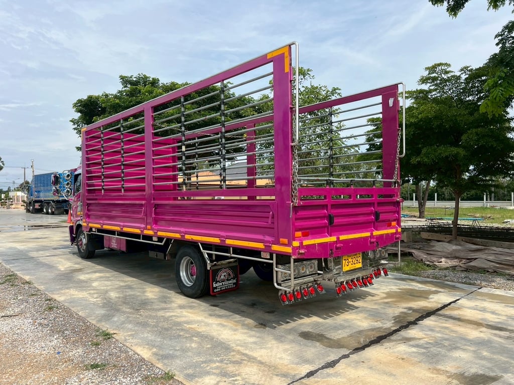 6ล้อ FC9J 210 แรง คอกสูงยาว 6.70 เมตร กว้าง 2.35 ม (กว้างใน) สูง 2.00 ไมล์ 39,XXX กิโล ปี 2567 
