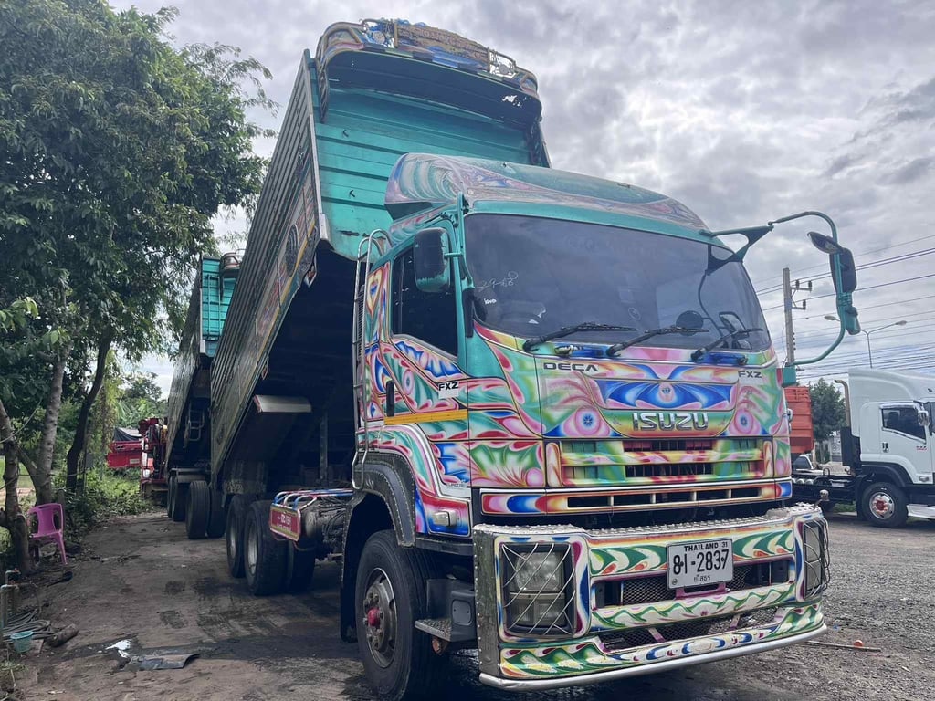 ISUZU 360 พ่วงแม่ลูกดั้มพ์เกษตร บรรทุก 30 ตัน+ ปี 2556 ISUZU 360 พ่วงแม่ลูกดั้มพ์เกษตร บรรทุก 30 ตัน+ ปี 2556