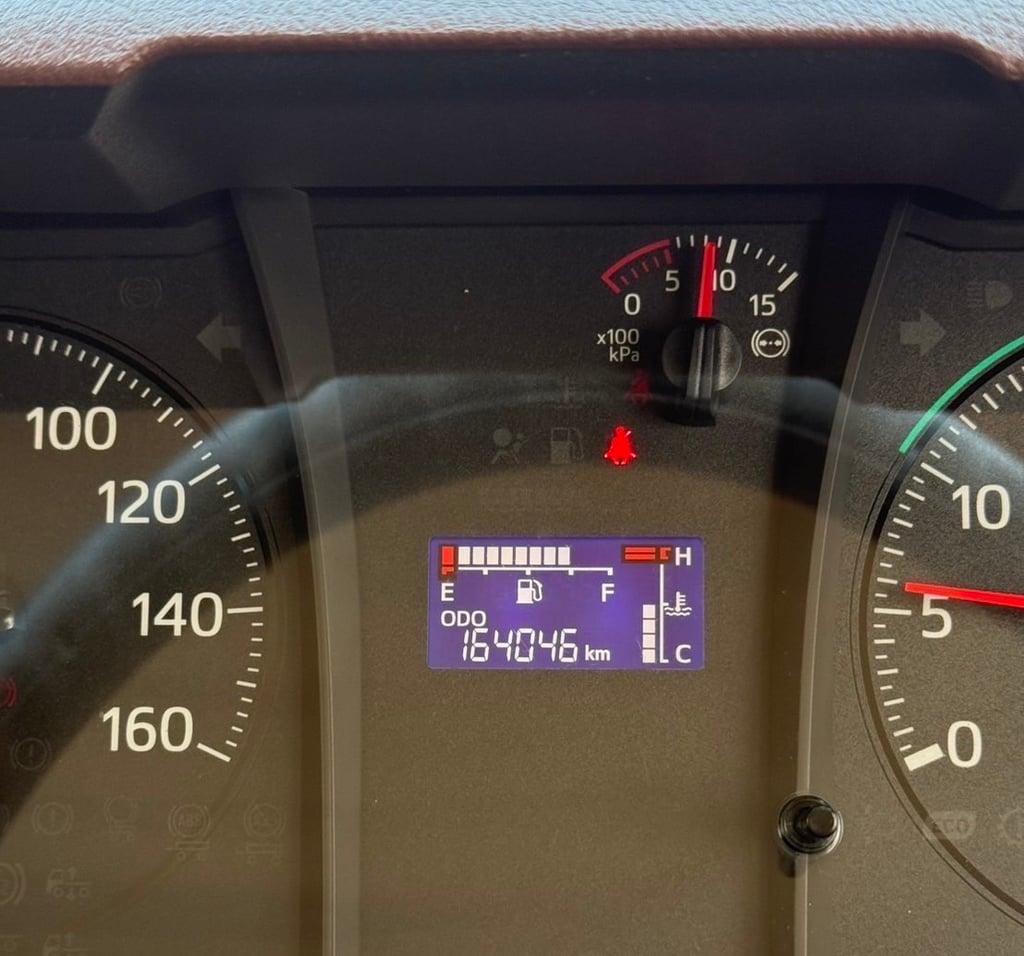 HINO NEW FC9J 210 กะบะปีเนียม พื้นเหล็ด ยาว 6.50 เมตร ไมล์ 164064 กิโล ปี 2565