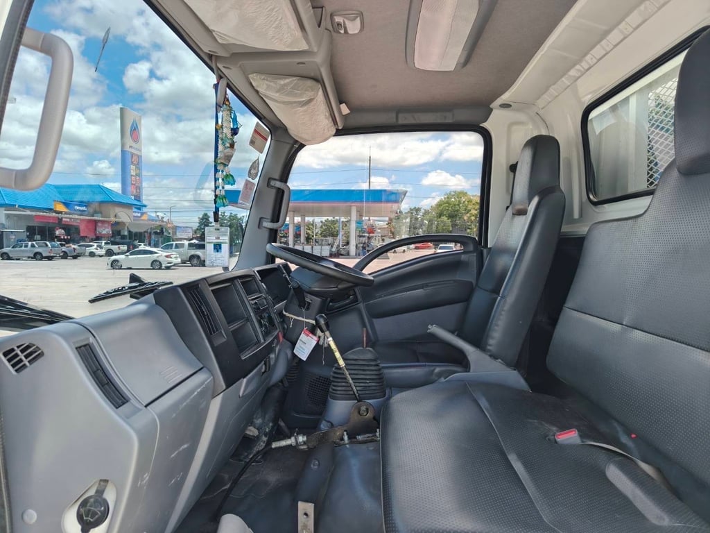ไมล์ 46,427 กิโลิ❗️ISUZU NMR 130 ปี 2566 ดั้มพ์ 3 คิว