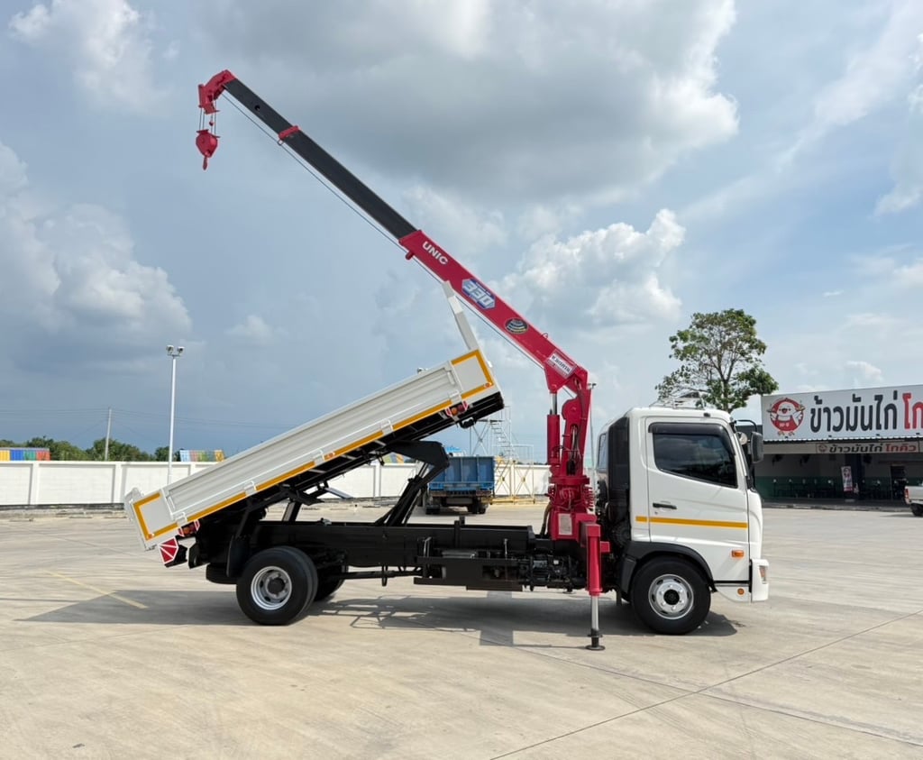 เข้าใหม่❗️ไมล์ 37,028 กิโล❗️HINO FC9J 210 แรง  ติดเครน