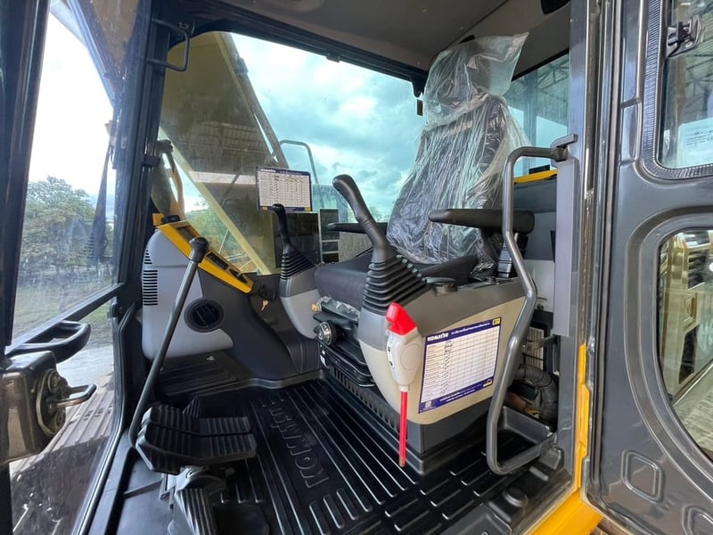 ไมล์ 3000❗️PC130-8  จอเหลือง  กล้องหลัง PM ยังเหลือ เดิมๆ 