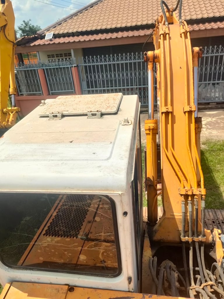 PC120-5 ลอเลอร์ 7 ลูก ใช้งานปกติ ขายตามสภาพ