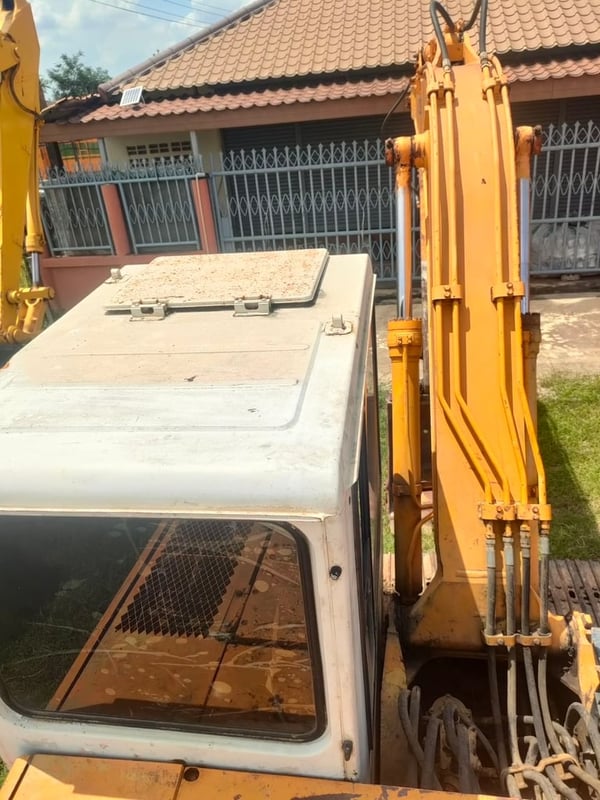 PC120-5 ลอเลอร์ 7 ลูก ใช้งานปกติ