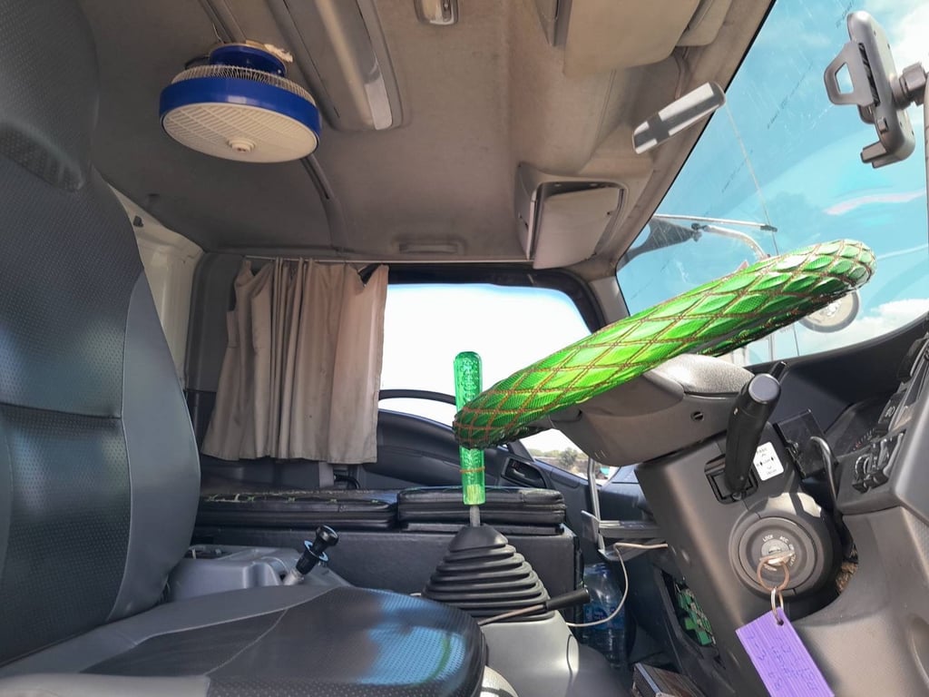 พ่วงแม่ลูกดั้ม แม่12ล้อ ISUZU FYH 360 MT ไมล์ 321,370 กิโล ดั้มพ์เกษตร พ่วงแม่ลูกดั้ม แม่12ล้อ ISUZU FYH 360 MT ไมล์ 321,370 กิโล ดั้มพ์เกษตร