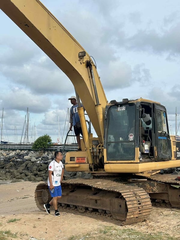 Pc200-8mo บูมยาว 16เมตร