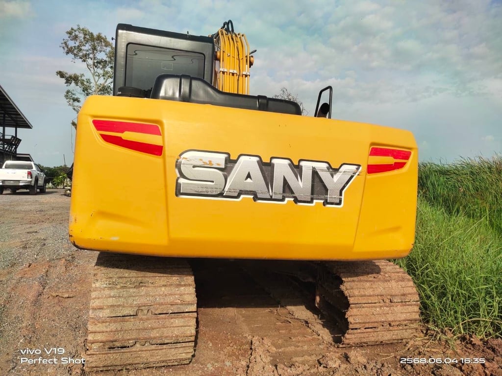 SANY SY135C ไมล์ 3,000 ซ.ม เอกสารอินวอยฝ