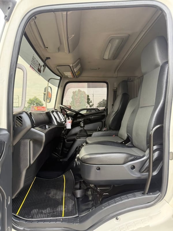 ไมล์ 97,468 กิโล❗️HINO FL8J 260 ปี 2566  ติดเครน 8 ตัน