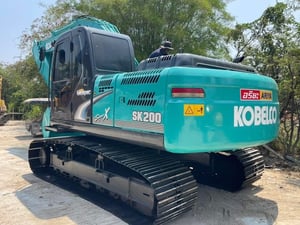 SK200-8YN11 เครื่องปั๊มแห้ง ระบบไว้เร็วแรง 