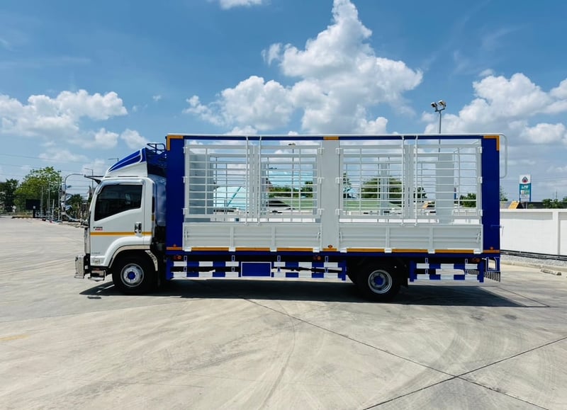 ISUZU FRR 190 กะบะเปิดได้รอบ ISUZU FRR 190 กะบะเปิดได้รอบ