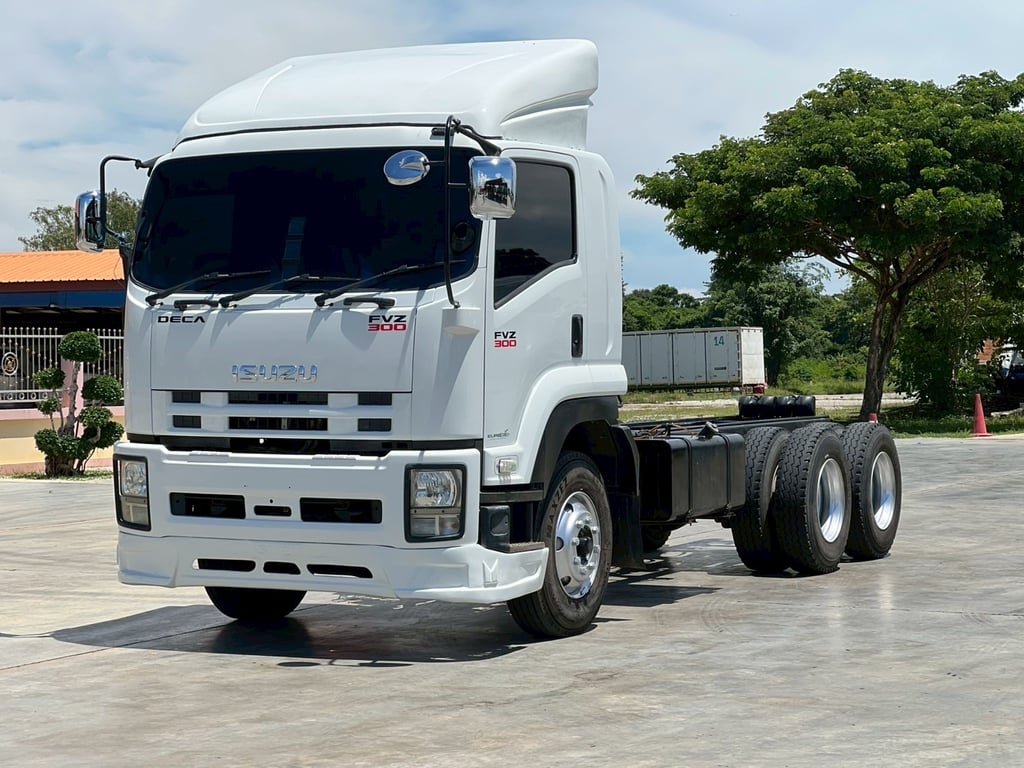 ISUZU FXZ 300 หัวคัดซี ปี 2558 ISUZU FXZ 300 หัวคัดซี ปี 2558