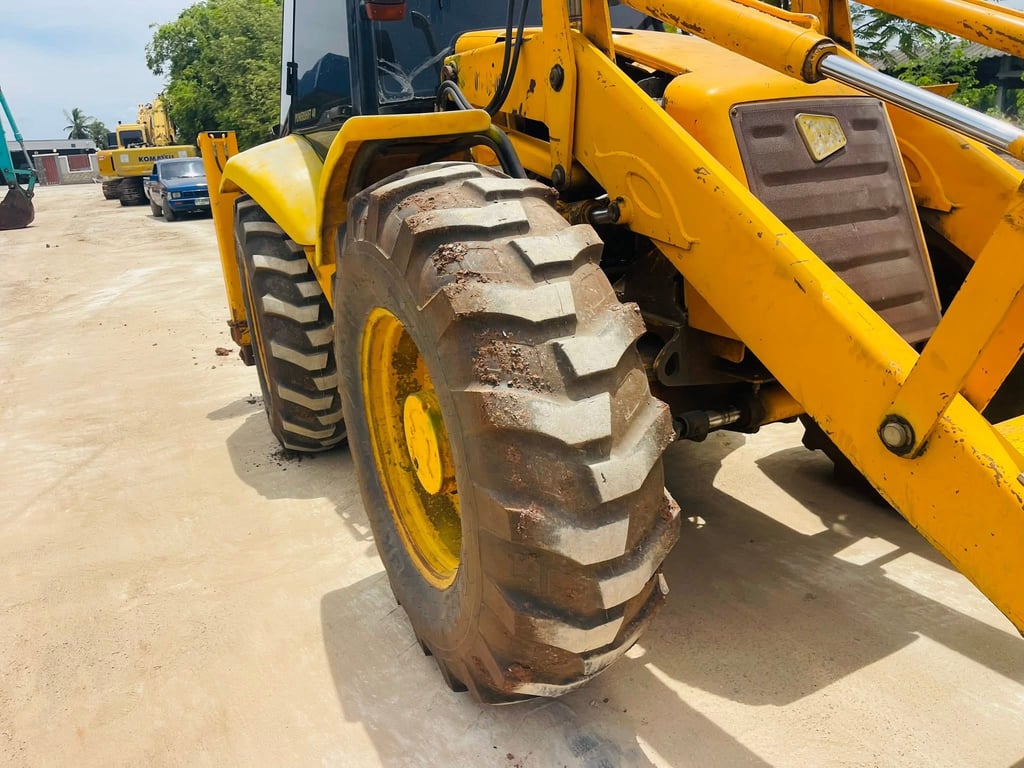 JCB 4CX4WS รถตักหน้าขุดหลังสภาพสวย JCB 4CX4WS รถตักหน้าขุดหลังสภาพสวย