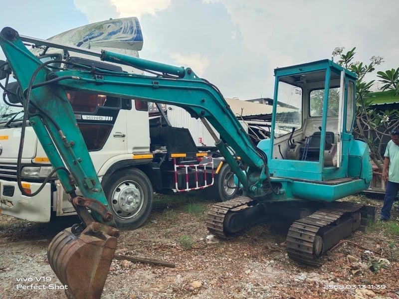 PC30-7 ปั้มนิ้ว ระบบดี มีลายหัวเจาะ