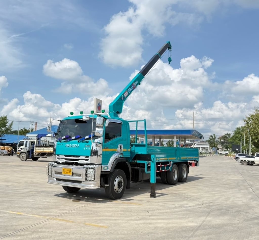 เข้าใหม่❗️เครน 5 ตัน❗️ไมล์ 98,054 กิโล ISUZU FVM 240 แรง คลัซซี MT เข้าใหม่❗️เครน 5 ตัน❗️ไมล์ 98,054 กิโล ISUZU FVM 240 แรง คลัซซี MT