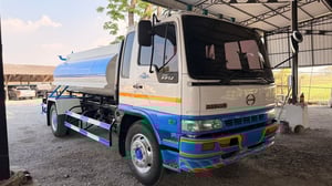 HINO 212 แรง บรรทุกน้ำ แท็งก์จุ 6,000 ลิตร
