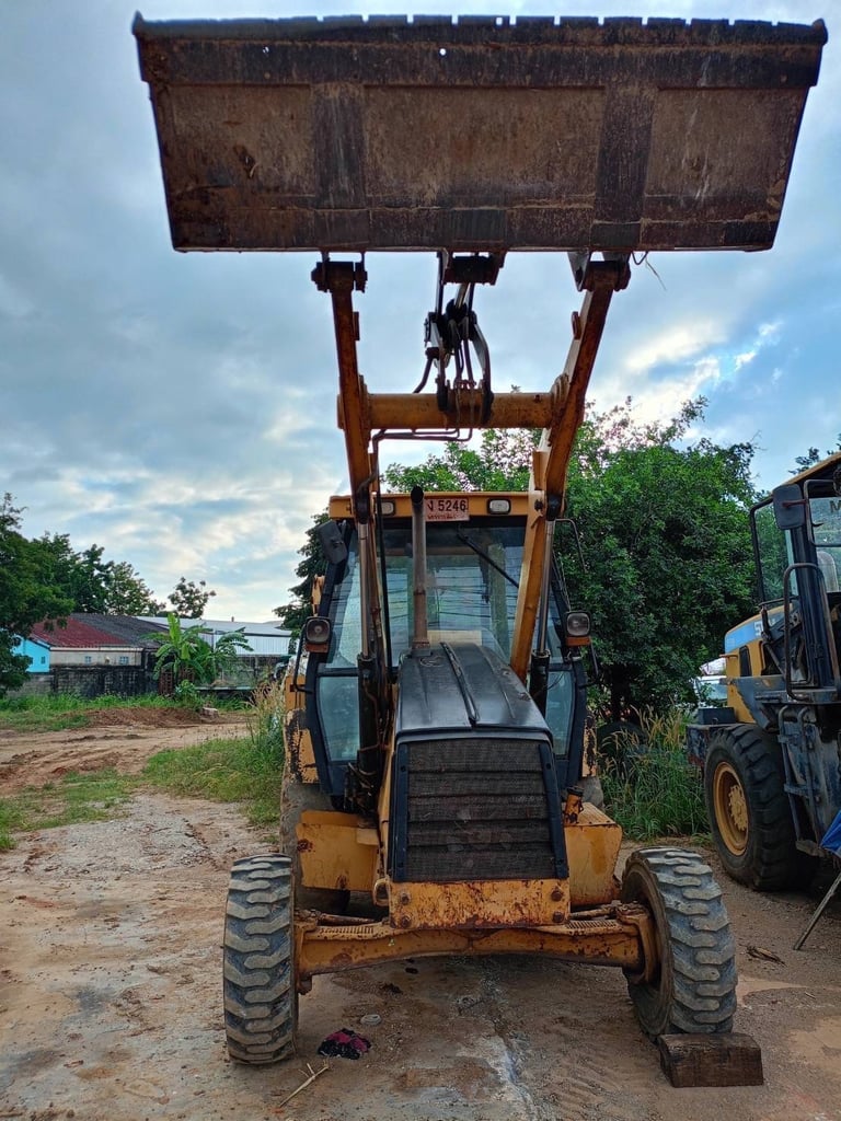 CATERPILLAR 424D ตักหน้าตักหลังขุด ทุกระบบ CATERPILLAR 424D ตักหน้าตักหลังขุด ทุกระบบ