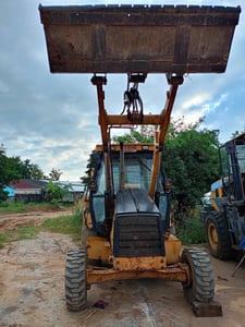 CATERPILLAR 424D ตักหน้าตักหลังขุด