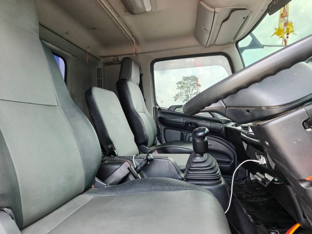 ไมล์ 72,897 กิโล❗️HINO FL8L 260 เเรง ตู้เเห้ง 10 บาน