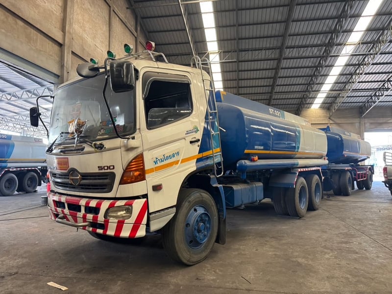 HINO FM1J 245 แรง พ่วงแม่ลูก แท็งก์สวย