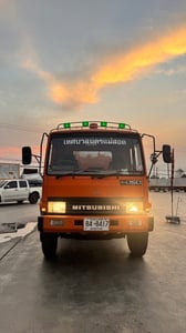 10ล้อ TD 190 แรง บรรทุกน้ำ สวยๆ 10ล้อ TD 190 แรง บรรทุกน้ำ สวยๆ