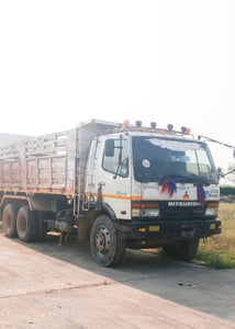 mitsubishi 260 ปี2553 ดั้มพ์หินทราย