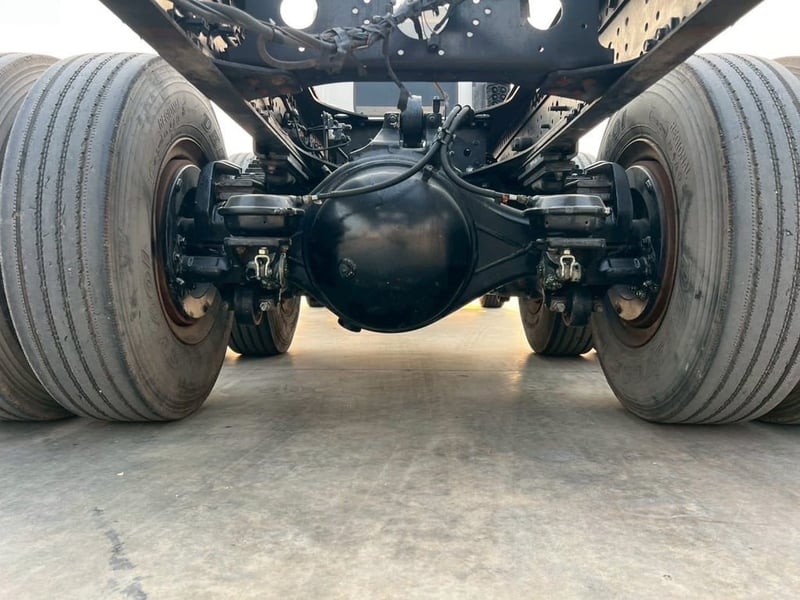 HINO FM8J 260 หัวคัดซี ไมล์น้อย 