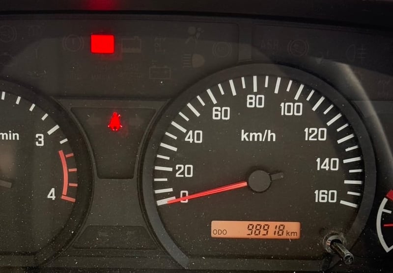 ISUZU NQR 175 กะบะเหล็กพร้อม