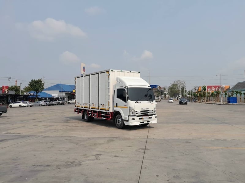 เข้าใหม่❗️ไมล์ 41,066❗️ISUZU NEW FRR 210  ตู้แห้ง 10 บาน