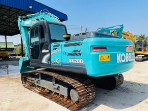 SK200-8XM มือเดียว เครื่องปั๊มดี  เอวแน่น เฟรมสวย โช่หนา