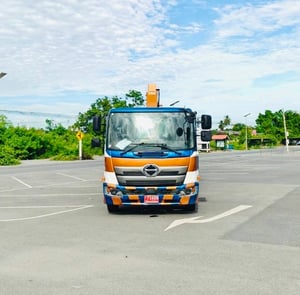 HINO FC2AB 240 แรง สนใจ 088-9799578  ( รถประกอบ ) ติดเครน TADANO 5 ตัน 