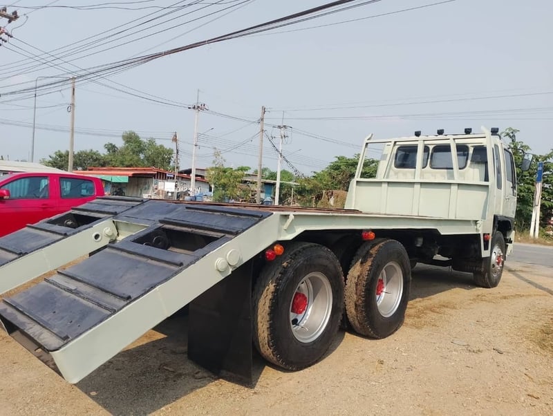 HINO FM3M 240 เครื่อง M10C สองเพลา ท้ายลาดบรรทุกแบคโฮ