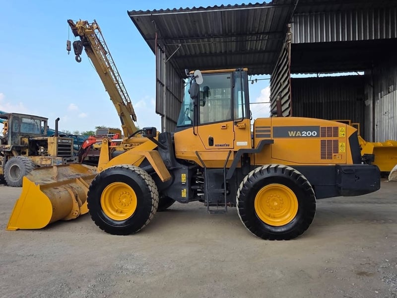 KOMATSU WA200-5 เครื่องดี ปั้มดี ระบบดี แอร์เย็น KOMATSU WA200-5 เครื่องดี ปั้มดี ระบบดี แอร์เย็น