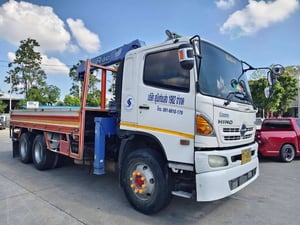 HINO เมก้า 380 ปี 2557 ติดเครน 5 ตัน