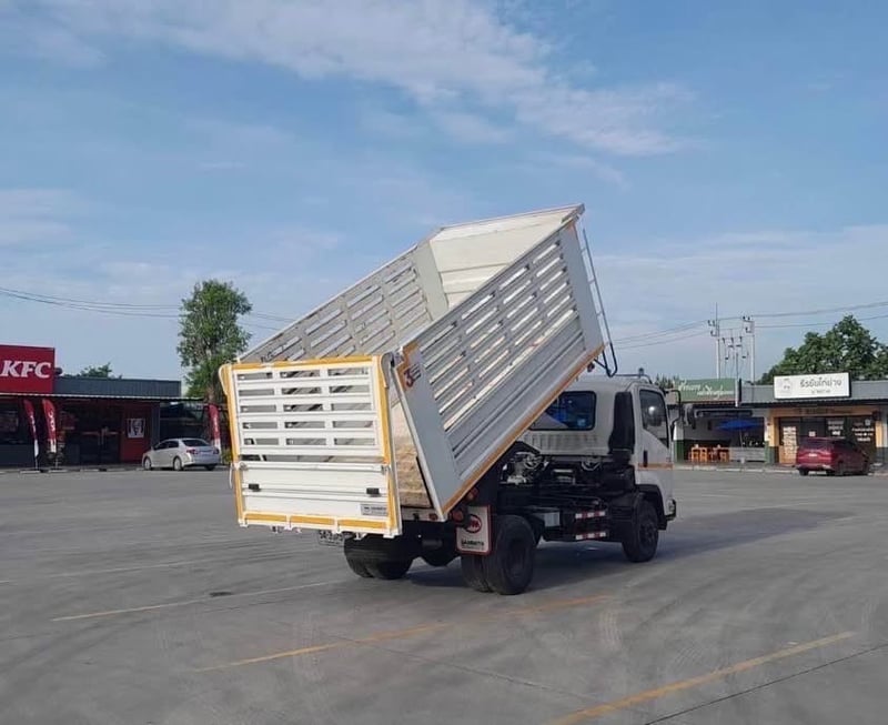 ไมล์ 5573❗️ISUZU NEW FRR 210  ดั้มพ์สามิตร อิฐ