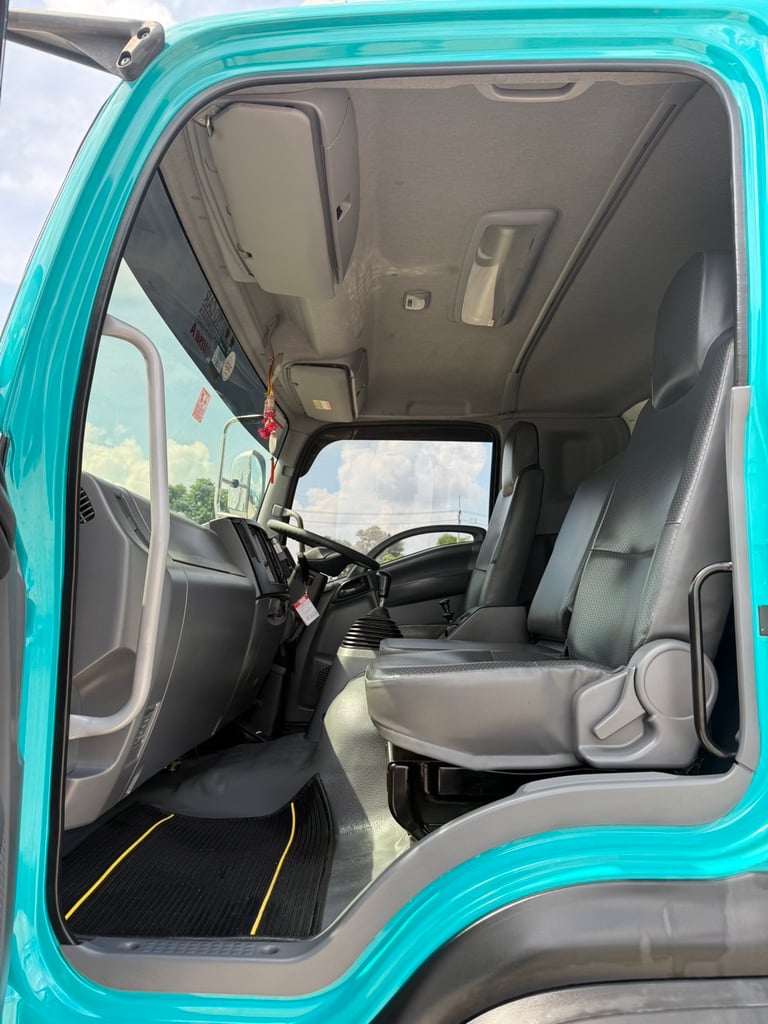 ไมล์ 98,054 กิโล❗️ISUZU FVM 240  คลัซซี MT ติดเครน 5 ตัน