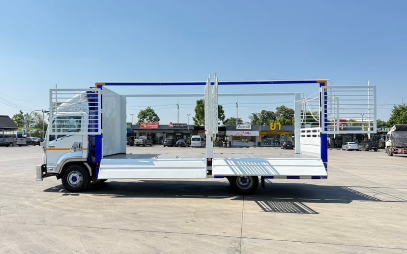 ISUZU FRR 210 ปี 2564 กะบะเหล็กเปิด
