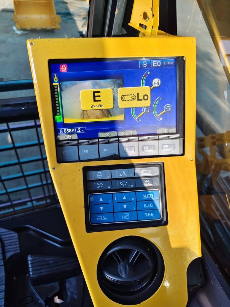 ไมล์ ชม.5,000 Komatsu PC130-10 pm 7000  รถสวย