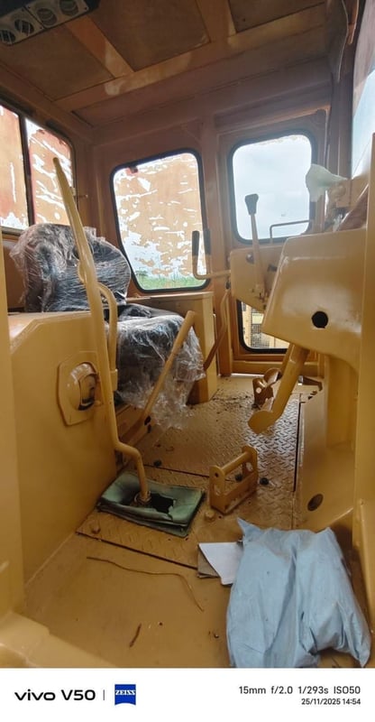 D5B ช่วงล่างสวย แผ่นยาว 80 เซ็น D5B ช่วงล่างสวย แผ่นยาว 80 เซ็น