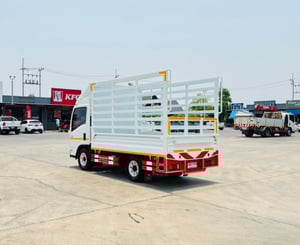 ISUZU NEW NLR 130 MT 4ล้อ  ป้ายไม่ติดเวลา