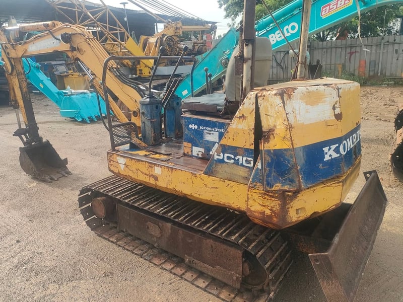 PC10-6 สภาพเดิมๆ เครื่องปั้มดี โซ่แผ่นสวย