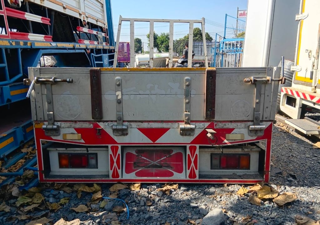 ขายด่วน กะบะ 4 ล้อ วัดในยาว 3.00 เมตร